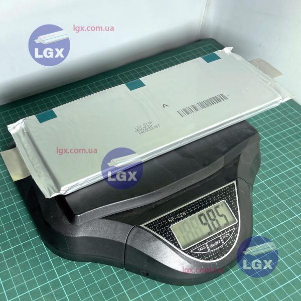 Аккумуляторный елемент LGX-e71 химия NMC 3.6v (пакет) емкость 71А/Ч разряд 3-5c 2000 циклов 980грам