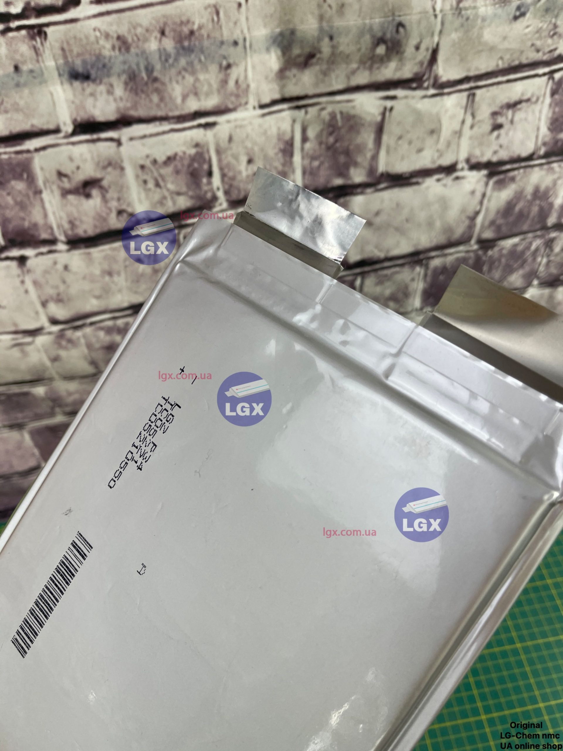 Аккумуляторный елемент LG-Chem LGX-P34N химия NMC 3.6v (пакет) емкость 34А/Ч разряд 3-5c 2000 циклов 550грам