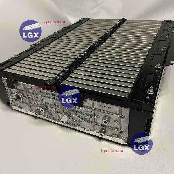 Аккумуляторный Модуль 9s3p LG e63B химия NMC 32.4v емкость 189А/Ч разряд 3-5c 2000 циклов 32000грам