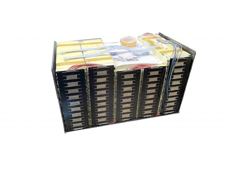 dopolnitelnaya-batareya-dlya-elektromobilej-lg-chem-96s1p-400v-e71-bms-27kw-himiya-li-nmc-360v-emkost-71a-ch-2000-cziklov Дополнительная Батарея для електромобилей 96s1p 400V e66 химия Li-NMC 360v емкость 66А/Ч 2000 циклов 24kWt